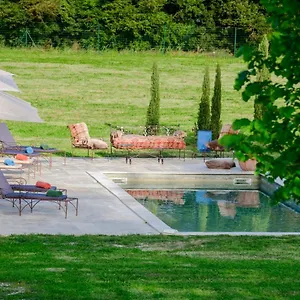 2* Bed and breakfast Bastide De Bellegarde